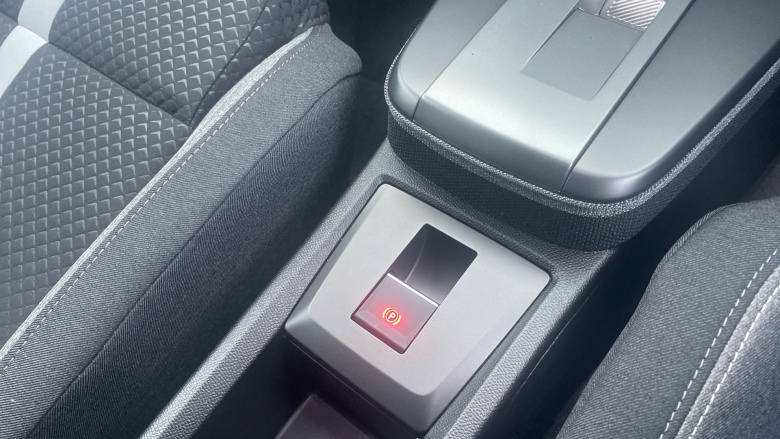 Vauxhall Frontera 83kW GS 44kWh 5dr Auto Electric Estate